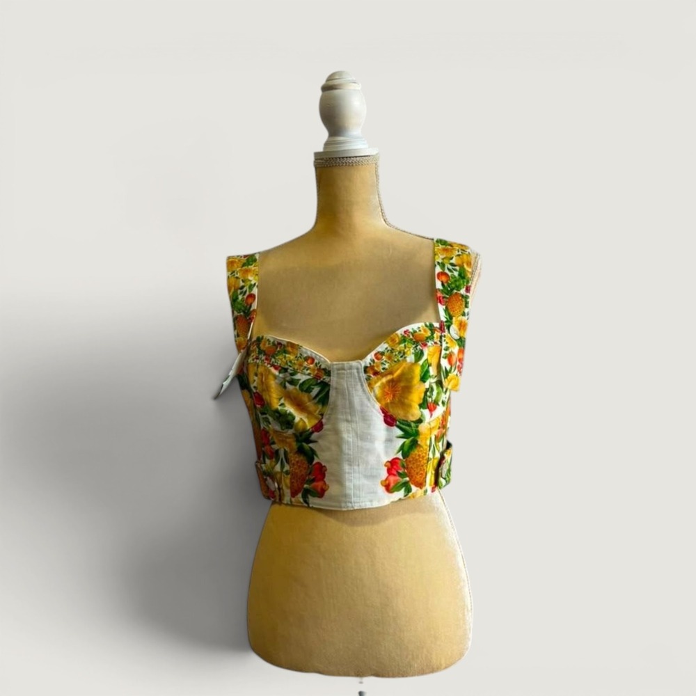 Farm Rio Picnic Flowers OFF white Topstitching Lastex Top - Size Large - NWT